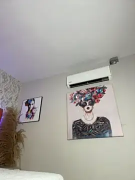 chiarabonds online show from 04/23/26, 05:26