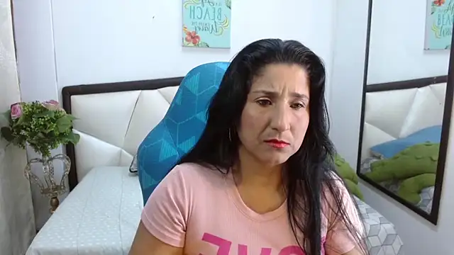 Miia Rosee  online show from 03/13/26, 11:55