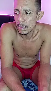 juanmaur22 online show from 03/10/26, 12:48