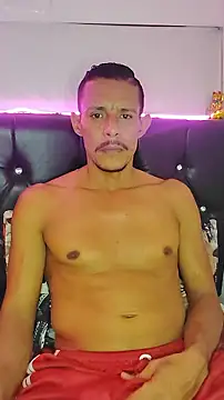 juanmaur22 online show from 03/12/26, 05:08