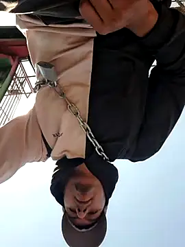 Snapshot of Charlyx-20 chatting on 02/17/26, 09:21 Charlyx-20 online show from 02/17/26, 09:21