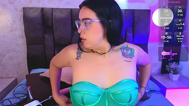 vicky grey online show from 03/11/26, 12:33