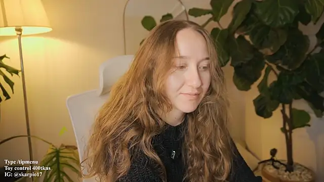 Scarlett NoirMuse online show from 03/25/26, 10:16