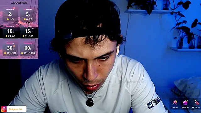 Magnuz Col online show from 03/24/26, 03:22