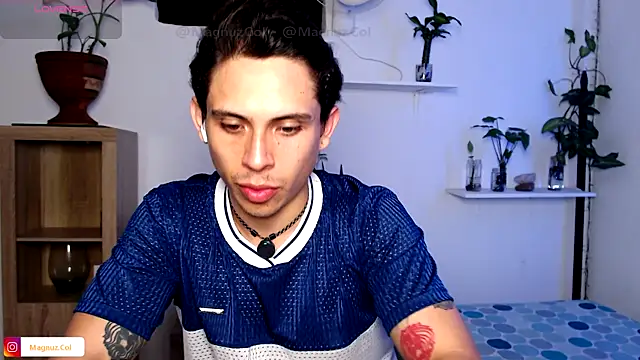 Magnuz Col online show from 04/18/26, 12:58