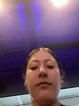 Snapshot of lizzy_luminair chatting on 02/06/26, 03:37 lizzy luminair online show from 02/06/26, 03:37