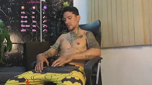 mister eithan online show from 04/22/26, 02:47