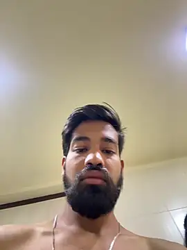 priyansh92924 online show from 04/18/26, 03:21