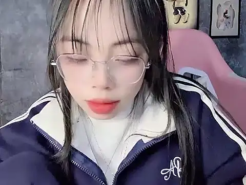 Suki 99 online show from 02/21/26, 05:03