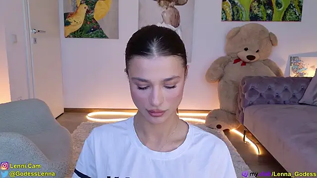 Lenna Godess online show from 02/12/25, 07:13