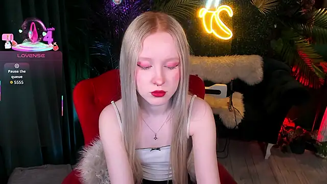 Sia Hart online show from 02/26/26, 06:07