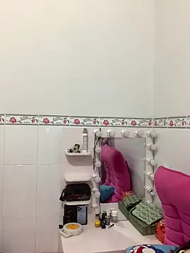 Snapshot of Nana-mup chatting on 02/15/26, 04:03 Nana-mup online show from 02/15/26, 04:03