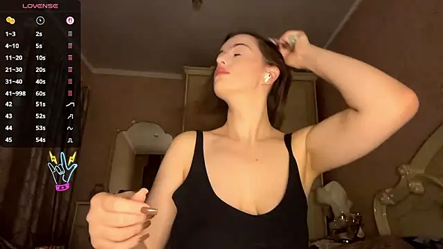 MistressBabe online show from 03/18/26, 06:00