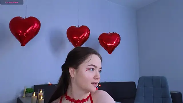 Snapshot of MillaKowal chatting on 02/14/26, 06:32 MillaKowal online show from 02/14/26, 06:32