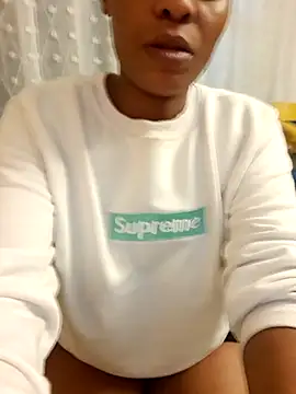 Barbieee1301 online show from 02/22/26, 07:23