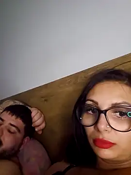 Snapshot of HiddendesireXO01 chatting on 02/13/26, 10:39 HiddendesireXO01 online show from 02/13/26, 10:39