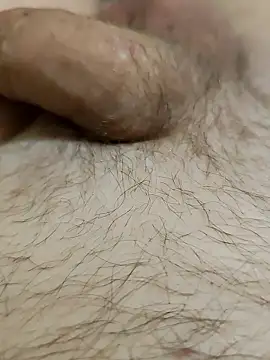 Snapshot of Halunja chatting on 02/03/26, 07:30 Halunja online show from 02/03/26, 07:30