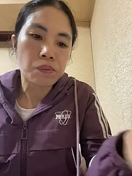 Snapshot of Keola_kwad chatting on 02/26/26, 03:16 Keola kwad online show from 02/26/26, 03:16