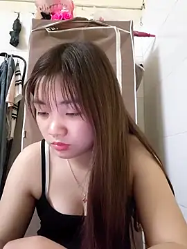 Pinks cool online show from 03/05/26, 04:08