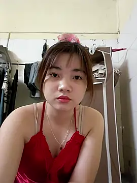 Pinks cool online show from 03/25/26, 03:40