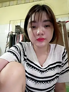 Pinks cool online show from 04/25/26, 10:29