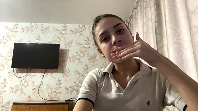 Snapshot of PagedLard chatting on 02/14/26, 07:05 PagedLard online show from 02/14/26, 07:05