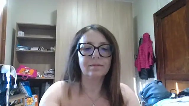 Snapshot of Miasexmilf chatting on 04/27/26, 03:43 Miasexmilf online show from 04/27/26, 03:43