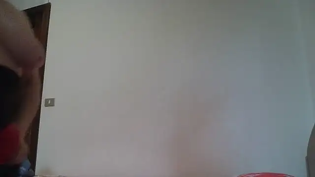 Snapshot of Miasexmilf chatting on 05/29/26, 04:43 Miasexmilf online show from 05/29/26, 04:43