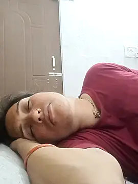 Cute-karisma1234 online show from 02/20/26, 09:15