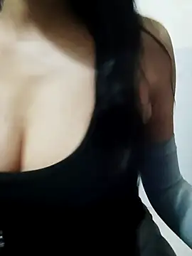 Snapshot of AngelTrisa chatting on 02/05/26, 10:47 AngelTrisa online show from 02/05/26, 10:47