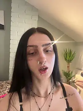 bellaxlauren online show from 03/24/26, 03:50