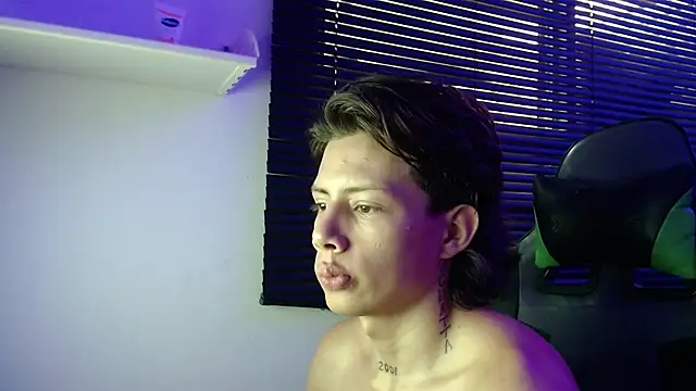 Snapshot of Didi_hard chatting on 02/27/26, 09:15 Didi hard online show from 02/27/26, 09:15