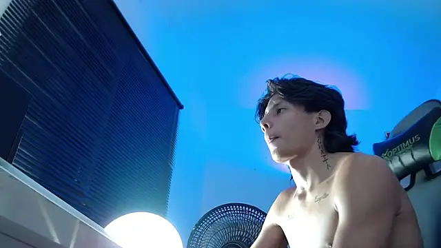 Snapshot of Didi_hard chatting on 03/01/26, 02:35 Didi hard online show from 03/01/26, 02:35