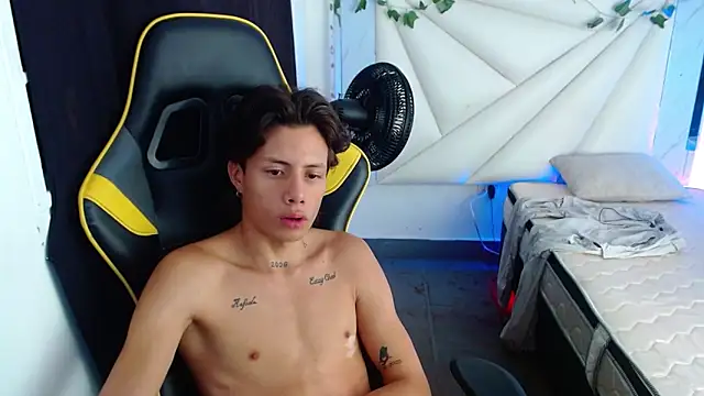 Didi hard online show from 03/23/26, 04:16