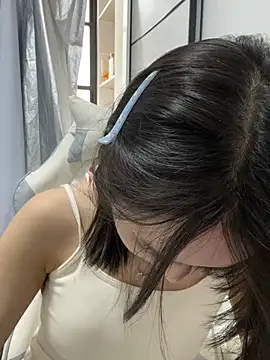 Snapshot of miaomiaou_ chatting on 02/01/26, 04:33 miaomiaou online show from 02/01/26, 04:33