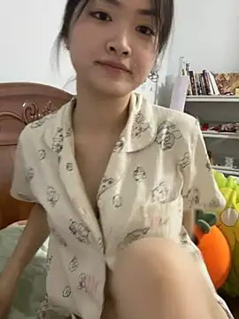 miaomiaou  online show from 04/12/26, 02:55