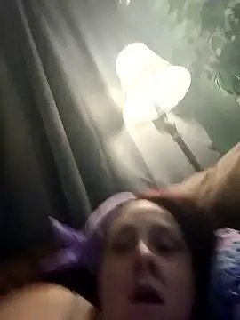 Snapshot of Queenbitch666777 chatting on 01/19/26, 04:49 Queenbitch666777 online show from 01/19/26, 04:49