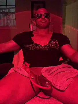 Snapshot of daddydonkey84 chatting on 02/27/26, 08:03 daddydonkey84 online show from 02/27/26, 08:03