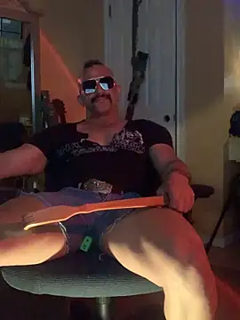 daddydonkey84 online show from 04/14/26, 05:46