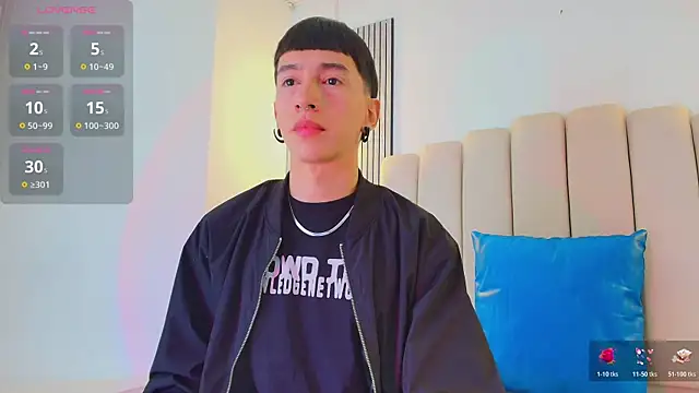 lian cameron online show from 04/15/26, 03:46