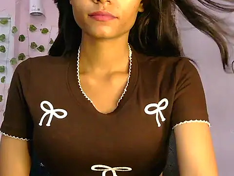 Snapshot of angelpriya_ chatting on 05/05/26, 01:52 angelpriya online show from 05/05/26, 01:52