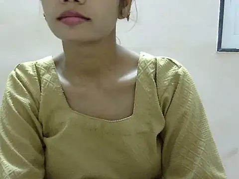 Snapshot of Kulsum_S chatting on 06/20/26, 01:25 Kulsum S online show from 06/20/26, 01:25