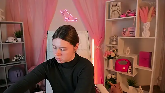 Snapshot of CelestineMauriac chatting on 02/09/26, 05:28 CelestineMauriac online show from 02/09/26, 05:28