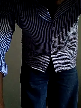 Ryzca online show from 04/15/26, 04:58