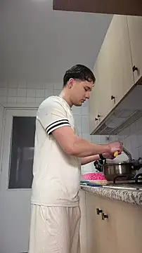 Massimo Fiore online show from 02/08/26, 02:09