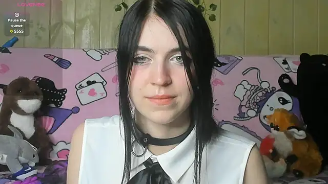 reze daisies online show from 04/06/26, 07:59