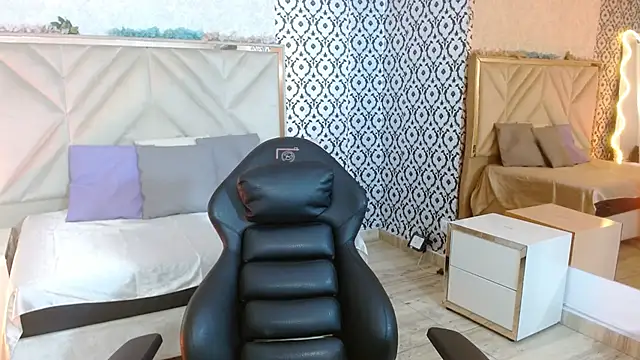 Laulin tay online show from 04/20/26, 04:59