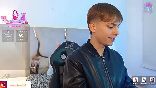 EVAN TAY online show from 03/25/26, 03:01