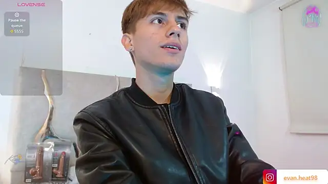 EVAN TAY online show from 04/07/26, 03:07