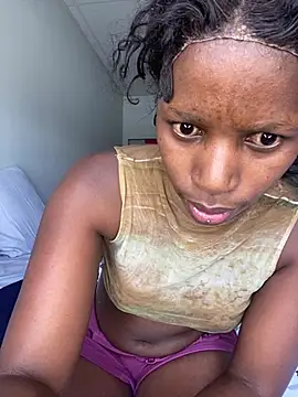 PrimaDonnaxx online show from 02/06/26, 03:26